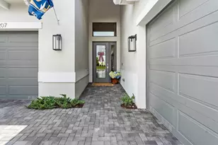 13207 Feathering Wy, Palm Beach Gardens, FL 33412 - Photo 2