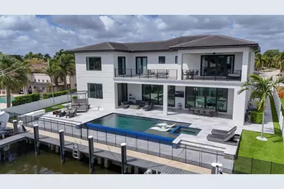 824 Shore Drive, North Palm Beach, FL 33408 - Photo 2