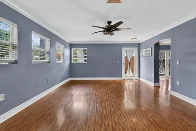 1005 Selkirk Street, West Palm Beach, FL 33405 - Photo 6