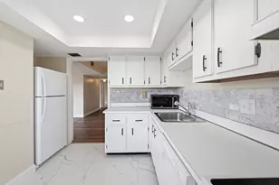 4158 Inverrary Dr, Lauderhill, FL 33319 - Photo 6