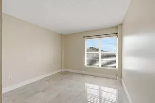 4158 Inverrary Dr, Lauderhill, FL 33319 - Photo 14