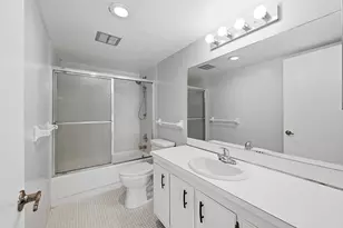 4158 Inverrary Dr, Lauderhill, FL 33319 - Photo 20