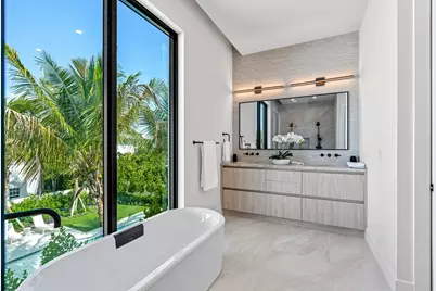 723 Lake Avenue N, Delray Beach, FL 33483 - Photo 22