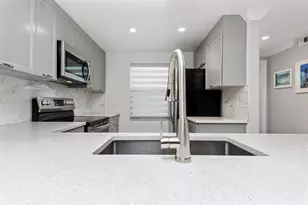 9780 Marina Blvd, Boca Raton, FL 33428 - Photo 6