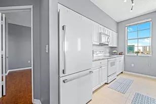 616 Clearwater Park Rd, West Palm Beach, FL 33401 - Photo 4