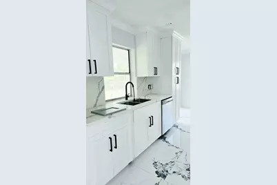 [Address not provided], Lauderhill, FL 33313 - Photo 4