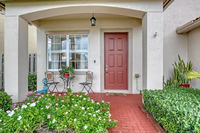 10751 Oak Bend Way, Wellington, FL 33414 - Photo 2