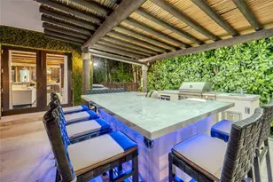 2430 Castilla Isle, Fort Lauderdale, FL 33301 - Photo 8