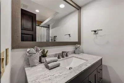 2430 Castilla Isle, Fort Lauderdale, FL 33301 - Photo 34