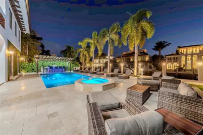 2430 Castilla Isle, Fort Lauderdale, FL 33301 - Photo 10