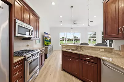 2 Monterey Pointe Drive, Palm Beach Gardens, FL 33418 - Photo 12