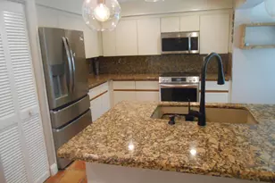 2158 Portland Ave, Wellington, FL 33414 - Photo 4