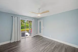 126 Chapel Ln, Tequesta, FL 33469 - Photo 10