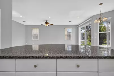 9855 Woolworth Court Court, Wellington, FL 33414 - Photo 24