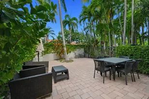 1384 Harbor View W, Hollywood, FL 33019 - Photo 2