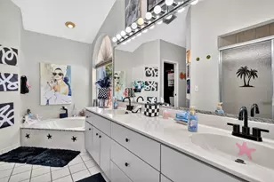 1921 NE Acapulco Dr, Jensen Beach, FL 34957 - Photo 28