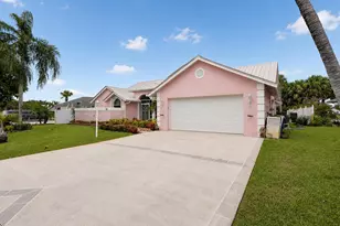 1921 NE Acapulco Dr, Jensen Beach, FL 34957 - Photo 2