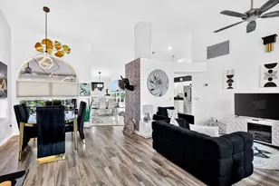 1921 NE Acapulco Dr, Jensen Beach, FL 34957 - Photo 18