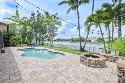 11525 NW 81st Place, Parkland, FL 33076 - Photo 44