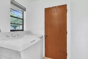 425 Shadow Wood Ln, Coral Springs, FL 33071 - Photo 28