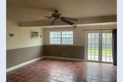 341 NW 52nd, Oakland Park, FL 33309 - Photo 16