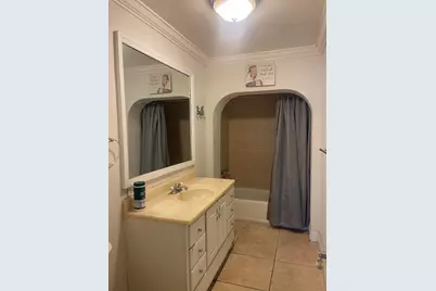 341 NW 52nd, Oakland Park, FL 33309 - Photo 20