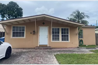 341 NW 52nd, Oakland Park, FL 33309 - Photo 2