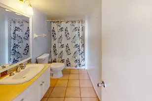 108 Royal Pk Dr, Oakland Park, FL 33309 - Photo 10