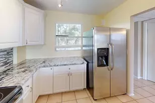 108 Royal Pk Dr, Oakland Park, FL 33309 - Photo 2