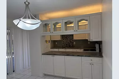 203 SE Camelot Gardens Boulevard #C, Port Saint Lucie, FL 34952 - Photo 2