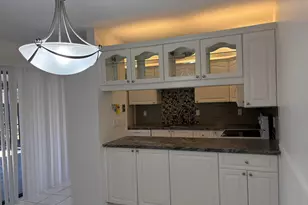 203 SE Camelot Gardens Blvd, Port Saint Lucie, FL 34952 - Photo 2