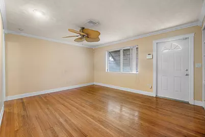 3195 Emerson Avenue, Palm Springs, FL 33461 - Photo 6