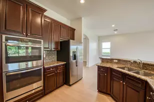 172 Manor Cir, Jupiter, FL 33458 - Photo 4