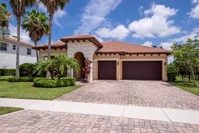 172 Manor Circle, Jupiter, FL 33458 - Photo 1