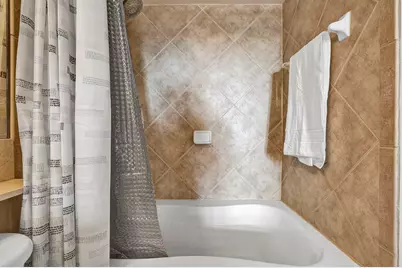 100 NE 6th Street #203, Boynton Beach, FL 33435 - Photo 18