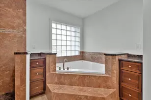611 SE Harborview Dr, Port Saint Lucie, FL 34983 - Photo 32