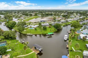 611 SE Harborview Dr, Port Saint Lucie, FL 34983 - Photo 80