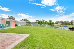 611 SE Harborview Dr, Port Saint Lucie, FL 34983 - Photo 78