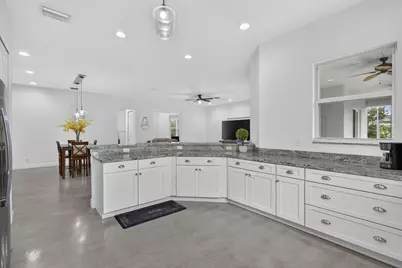 18842 93rd Road N, The Acreage, FL 33470 - Photo 22