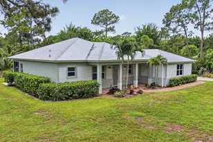 18842 93rd Rd N, The Acreage, FL 33470 - Photo 2
