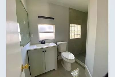 2231 Wilson Street #2, Hollywood, FL 33020 - Photo 6