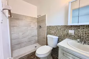 7643 NW 74th Ave, Tamarac, FL 33321 - Photo 12