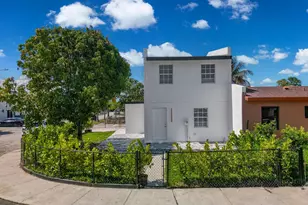 4527 NW 191st Terrace, Miami Gardens, FL 33055 - Photo 2