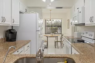 7844 Willow Spring Dr, Lake Worth, FL 33467 - Photo 10