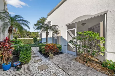 8536 Logia Circle, Boynton Beach, FL 33472 - Photo 2