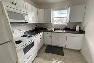 1401 N 16th Ct, Hollywood, FL 33020 - Photo 6