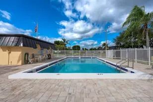 2471 Waterside Dr, Lake Worth, FL 33461 - Photo 16