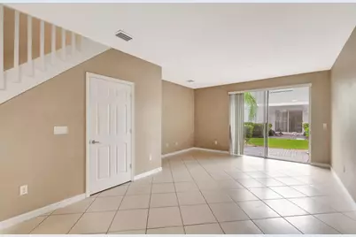 1912 Hibiscus Lane, Riviera Beach, FL 33404 - Photo 14
