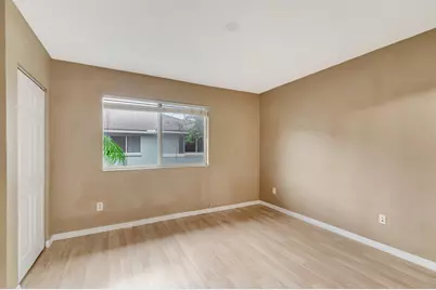 1912 Hibiscus Lane, Riviera Beach, FL 33404 - Photo 22