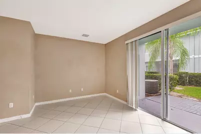 1912 Hibiscus Lane, Riviera Beach, FL 33404 - Photo 16